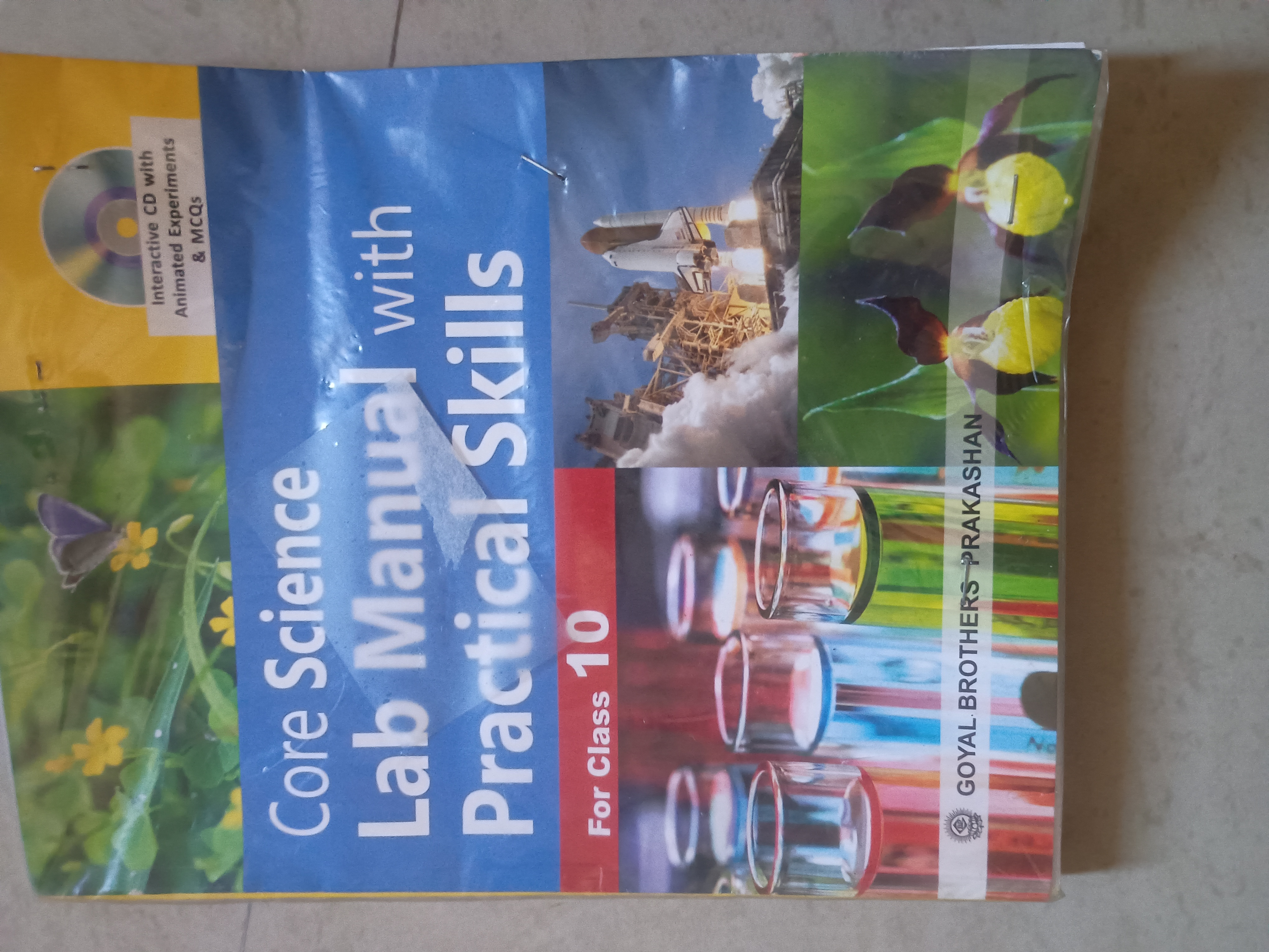 Core Science Lab Manual with Practical Skills with CD