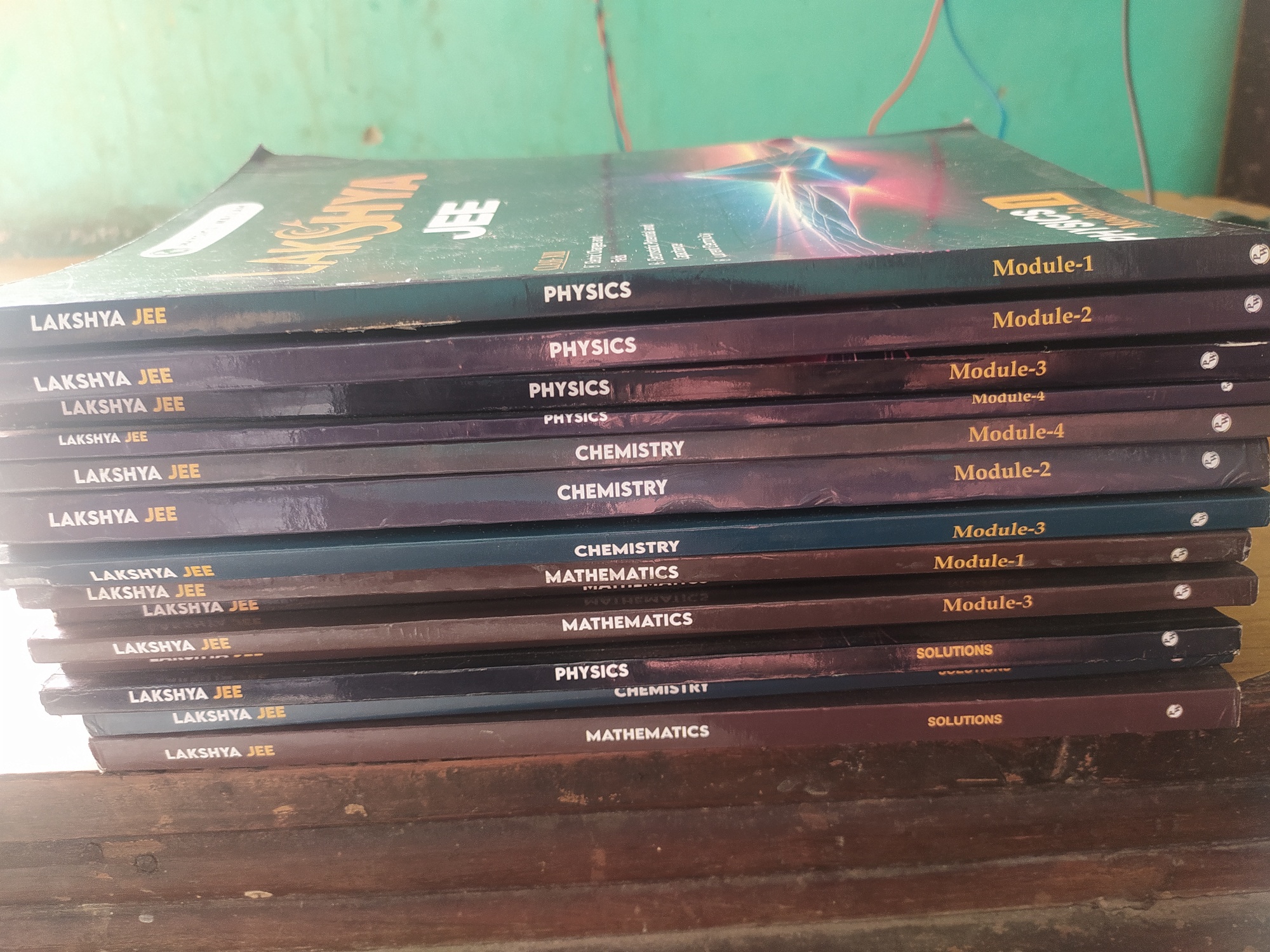 PW module jee lakshya phy, chem, maths(16 booklets)